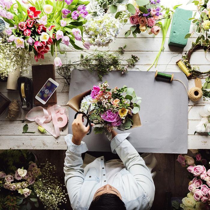 How to Make Artificial Flower Arrangements for Spring