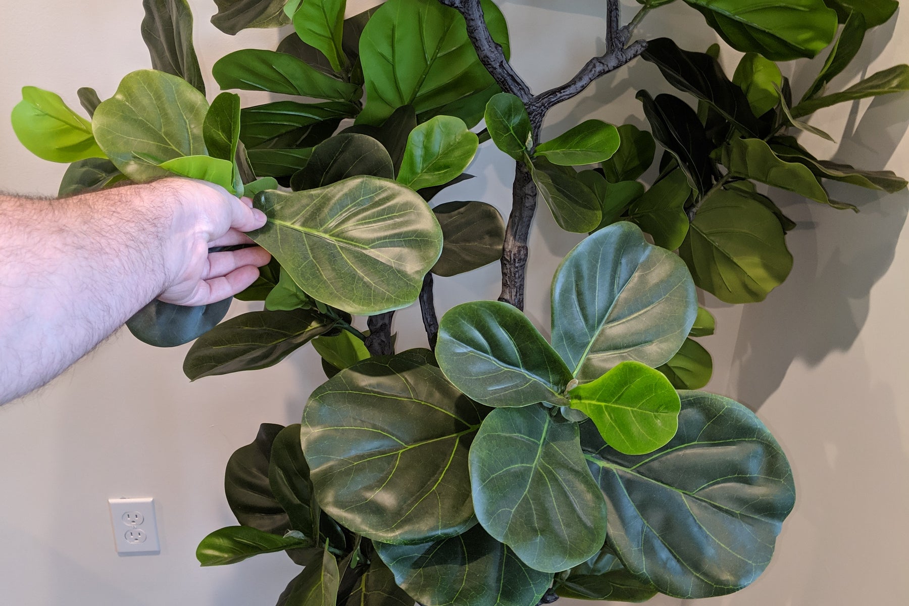 Learn How to Shape a Fake Tree in Five Simple Steps