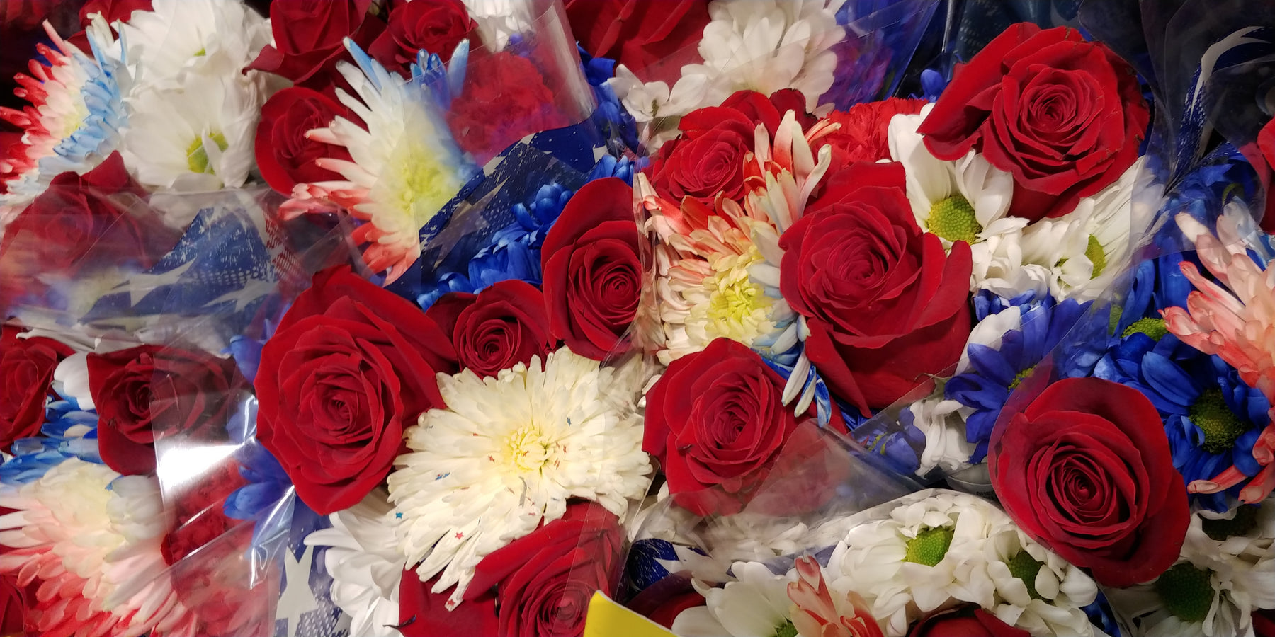 How To Make Creative 4th of July Flower Arrangements Using Silk Flowers