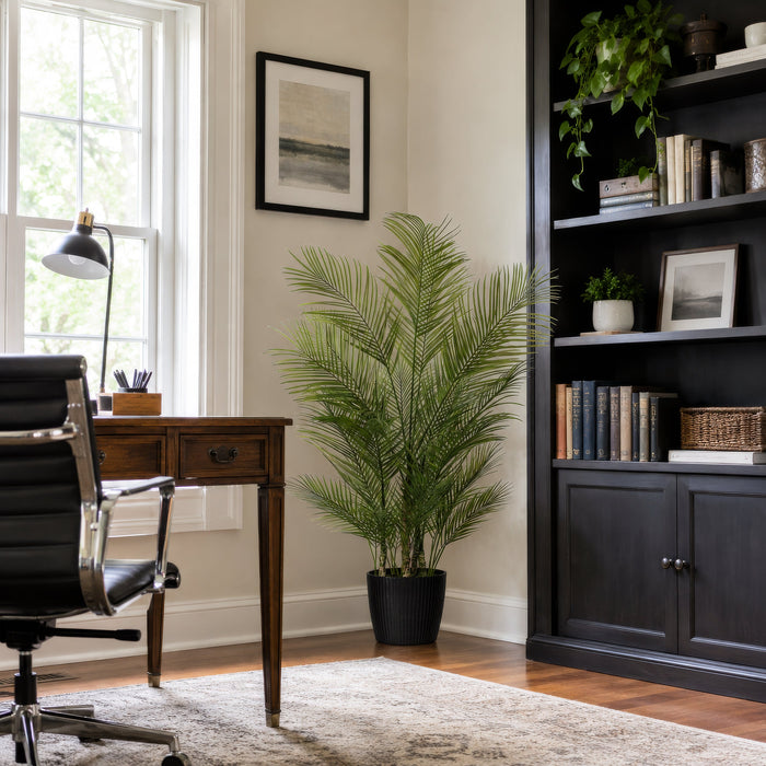 5' Areca Silk Palm Tree w/Plastic Pot -Green - FM238560